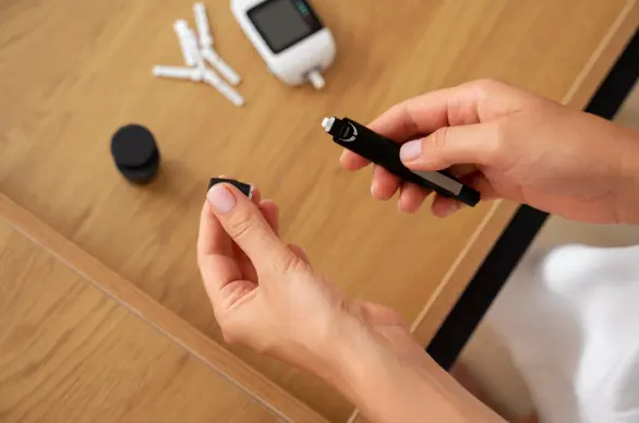 Tirzepatide vs Semaglutide Examining the Research on Lean Mass Preservation